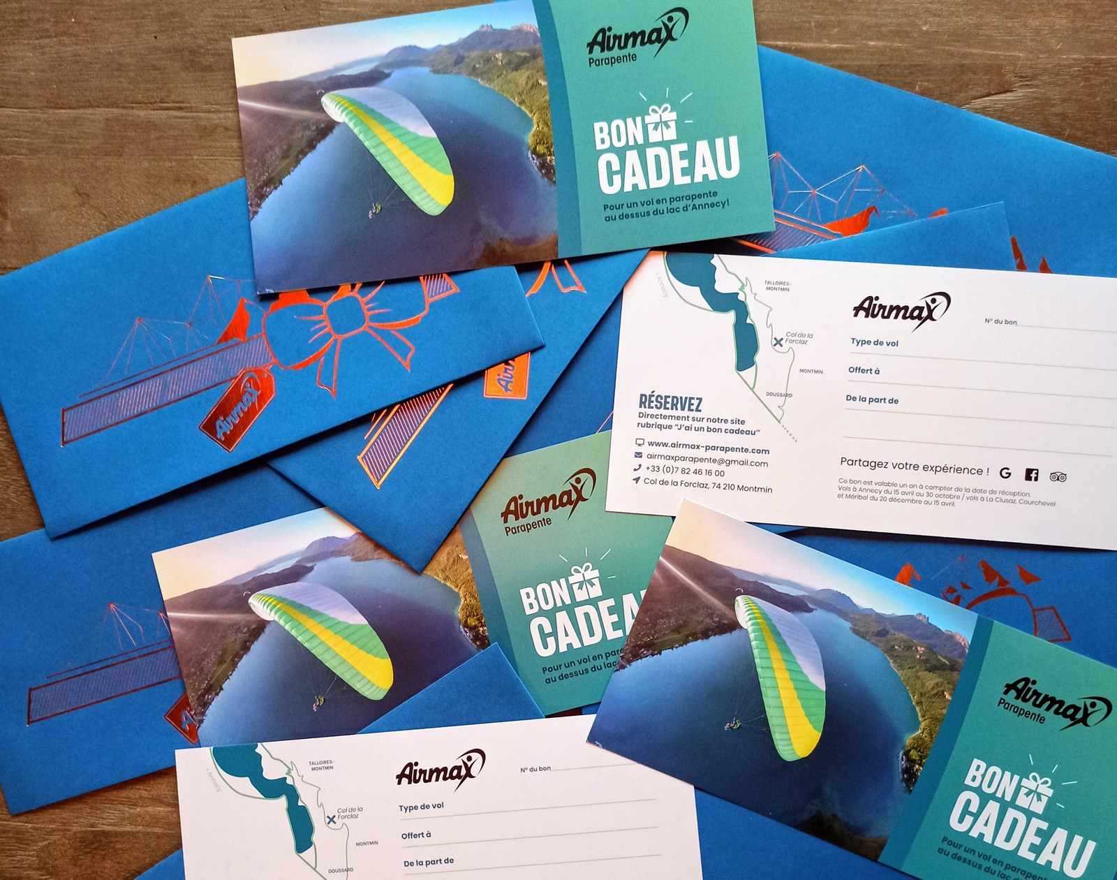 Offering a gift voucher for a paragliding tandem flight.